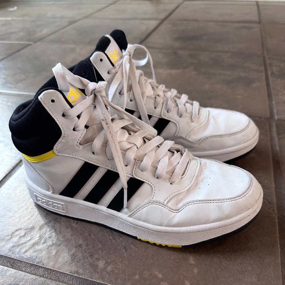 YOUTH ADIDAS MOVE MID SNEAKERS